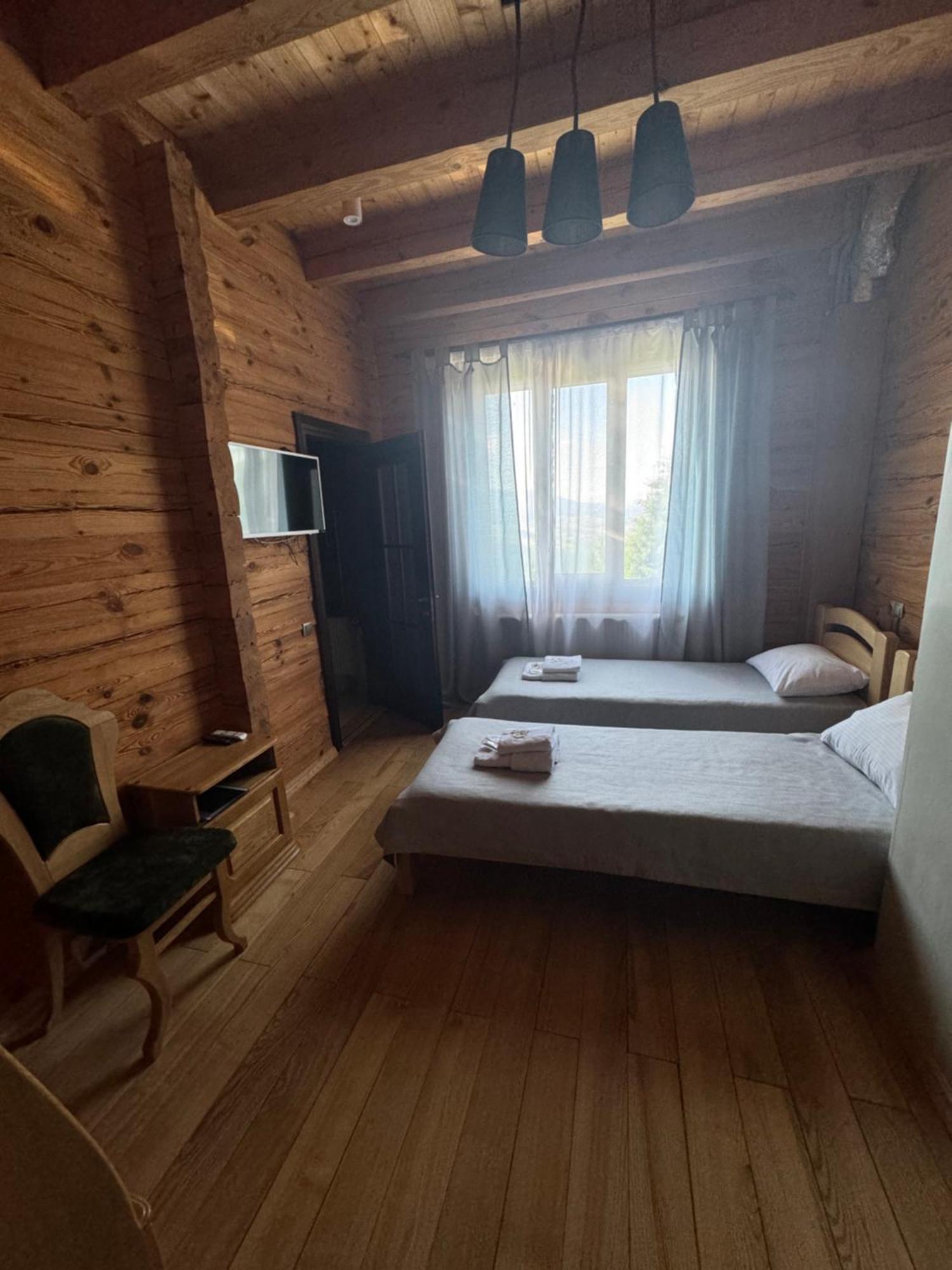 Golden Nest Lägenhet Jablunytsja Exteriör bild